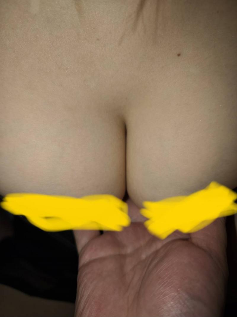 禅城南海交汇附近玖汀荟，妹子真